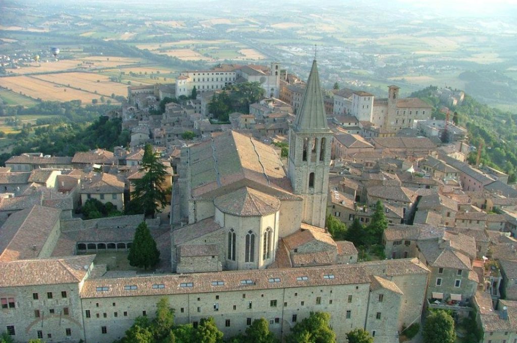 Todi polo formativo territoriale con 3.000 studenti